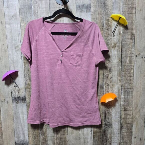 5/$25 Kuhl Pink Chambray Tee - Picture 1 of 6